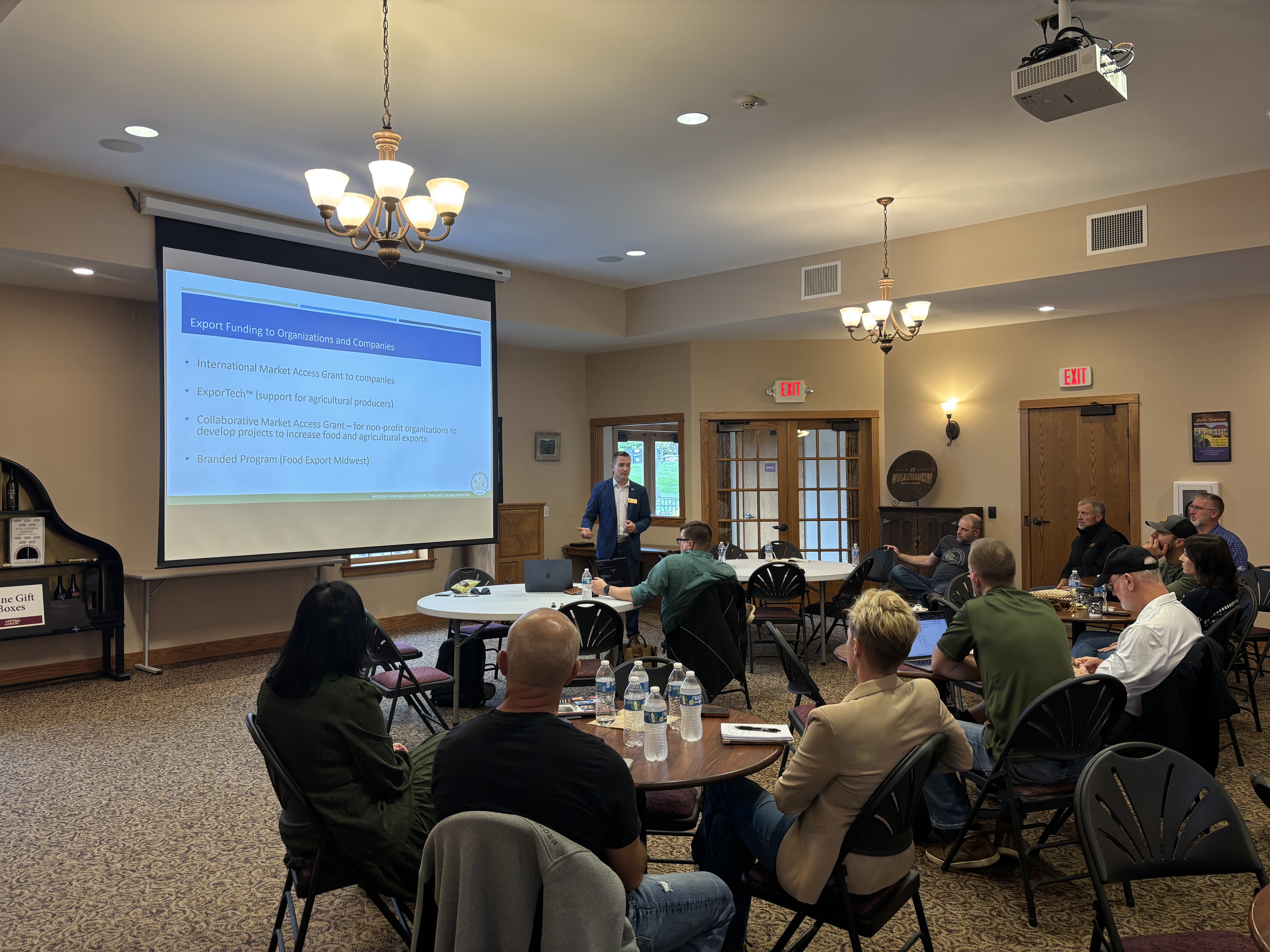 IABC staff lead presentation to DGG staff on export funding.